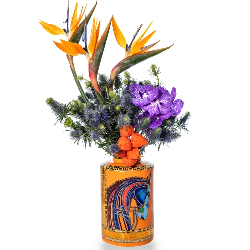 Premium vase with horse and quality bouquet