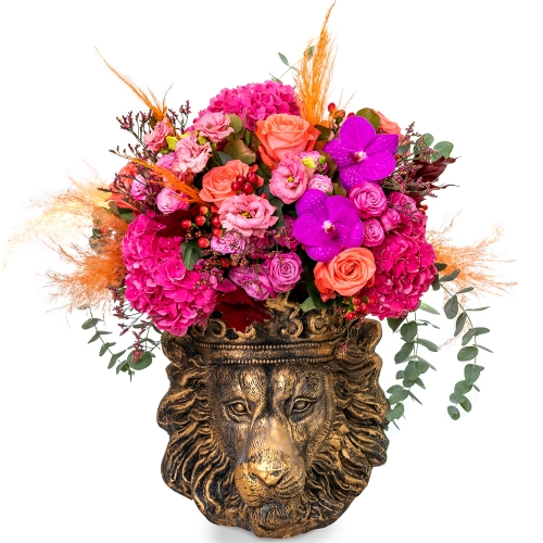 Lion vase with fuchia bouquet