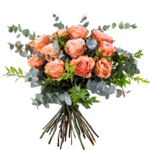 Bouquet with coral roses