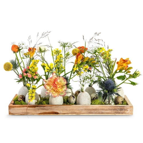 Easter wooden tray with country flowers